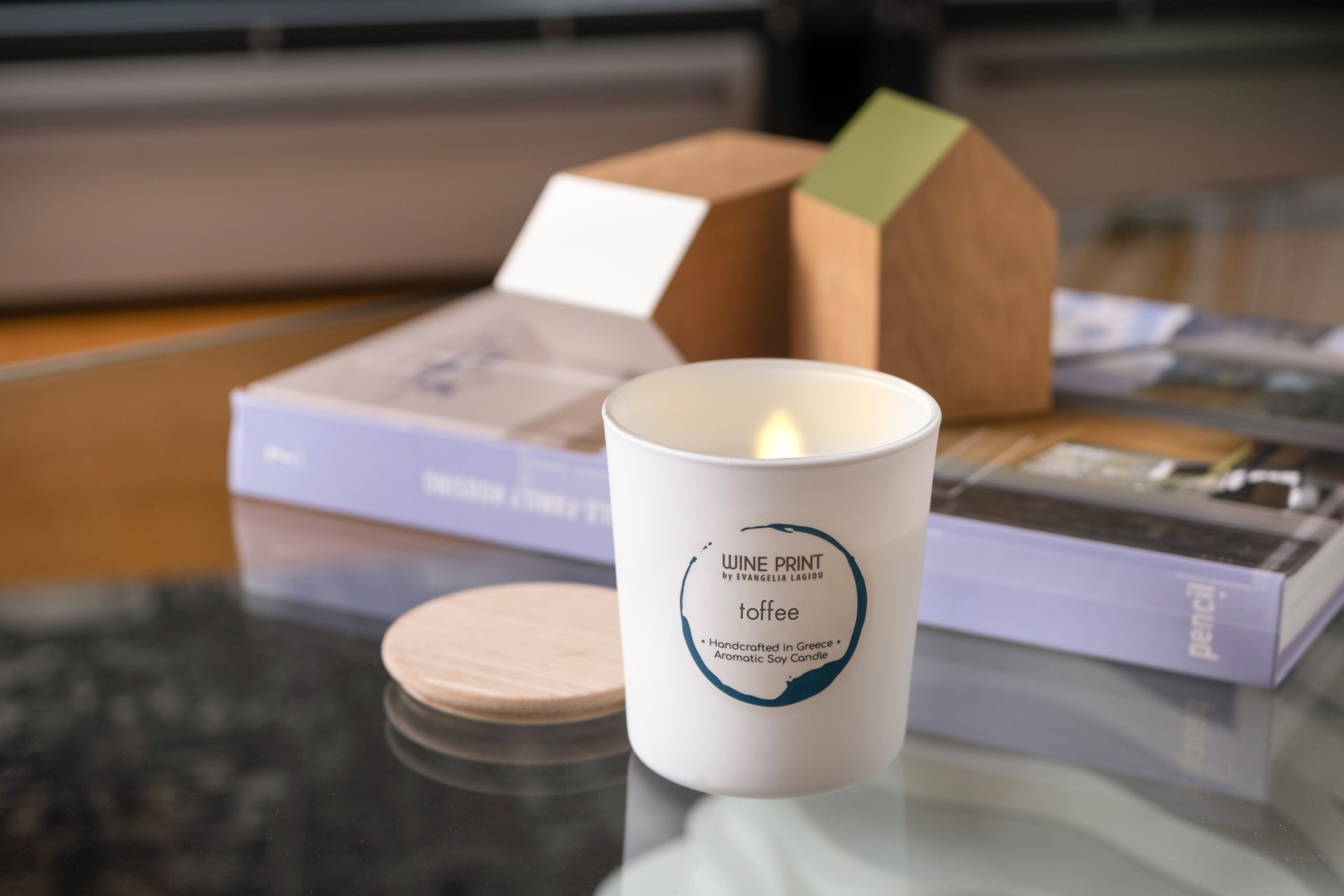 Toffee White ceramic cup